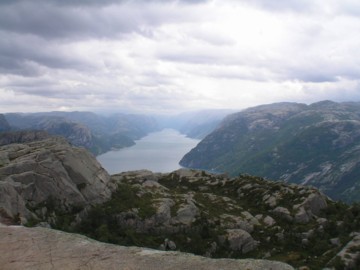 Datei:Norwegen2009-Preikestolen03.JPG