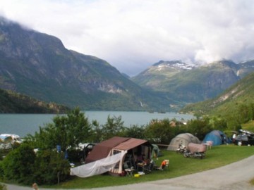 Datei:Norwegen2009-Strynsvatn01.JPG